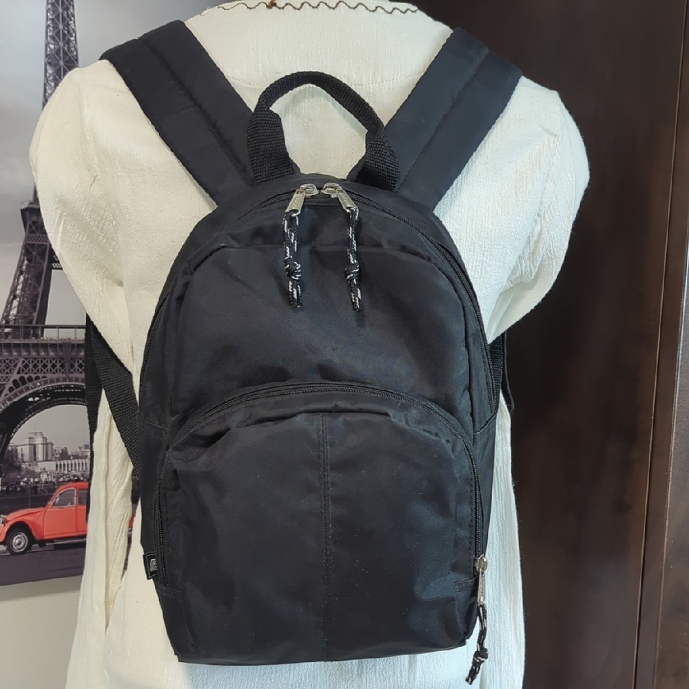 Classic Black Men's Backpack